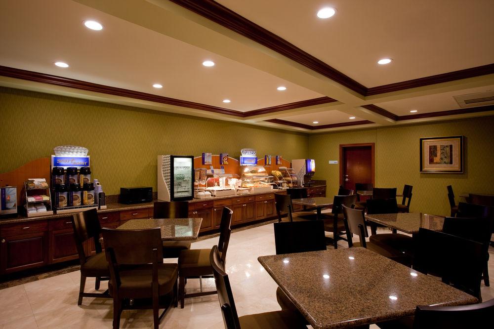 Holiday Inn Express Hotel & Suites Woodland Hills By Ihg Los Angeles Exteriér fotografie