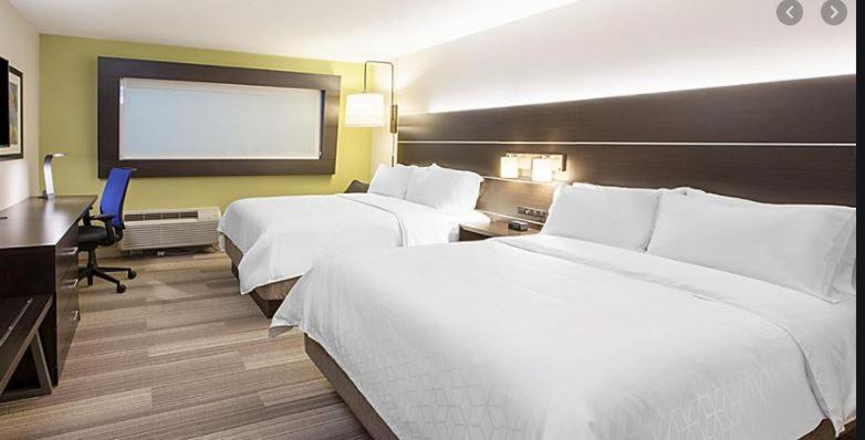 Holiday Inn Express Hotel & Suites Woodland Hills By Ihg Los Angeles Exteriér fotografie