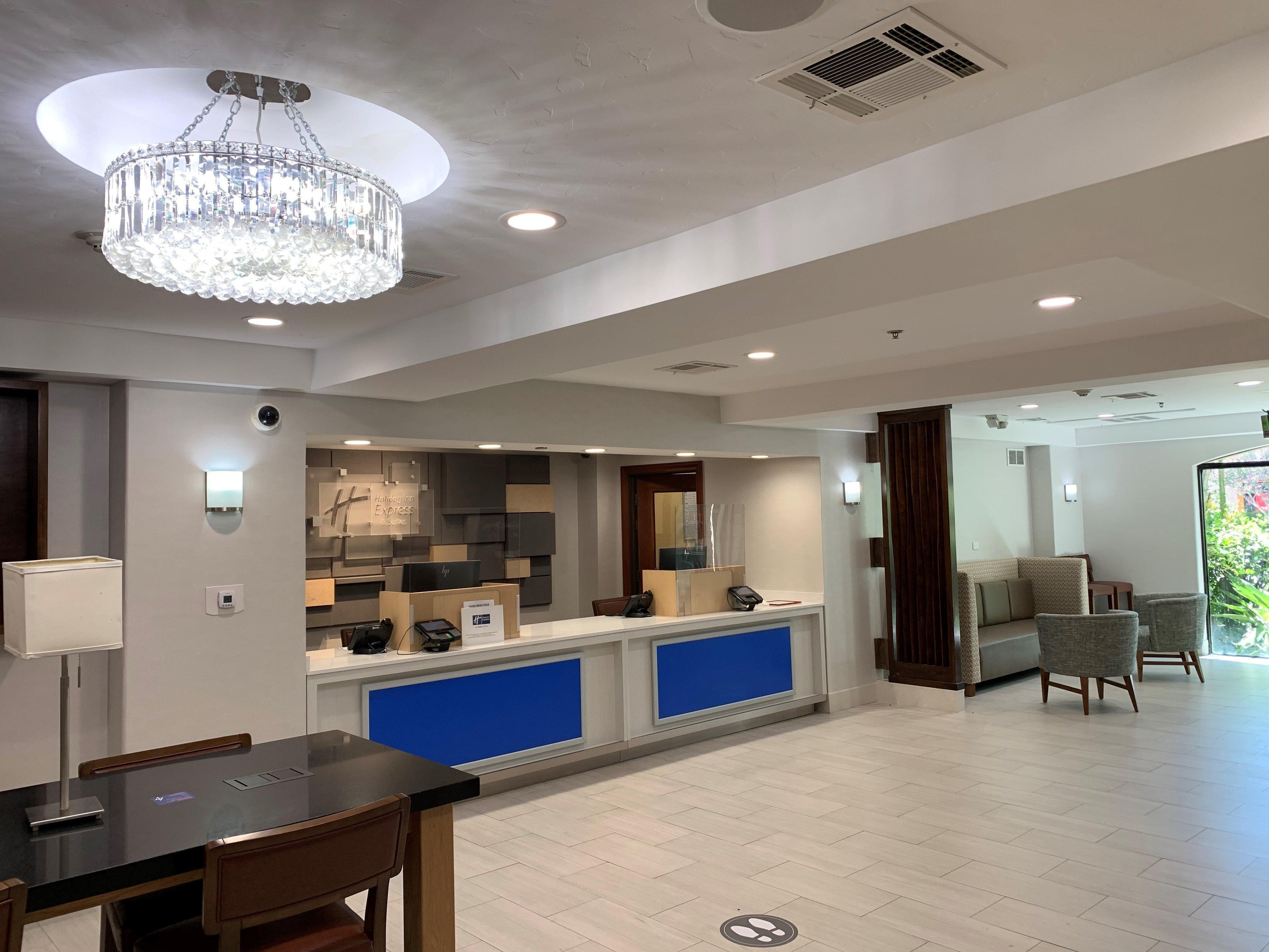 Holiday Inn Express Hotel & Suites Woodland Hills By Ihg Los Angeles Exteriér fotografie