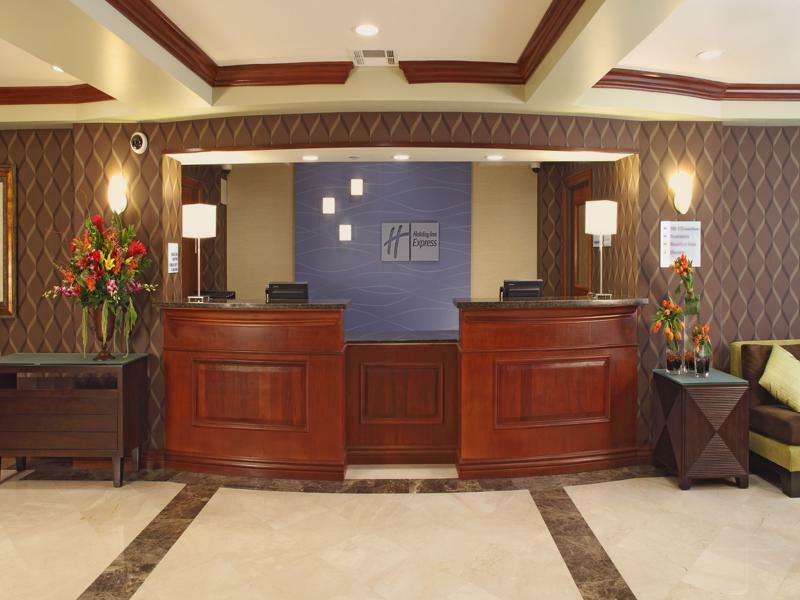 Holiday Inn Express Hotel & Suites Woodland Hills By Ihg Los Angeles Exteriér fotografie